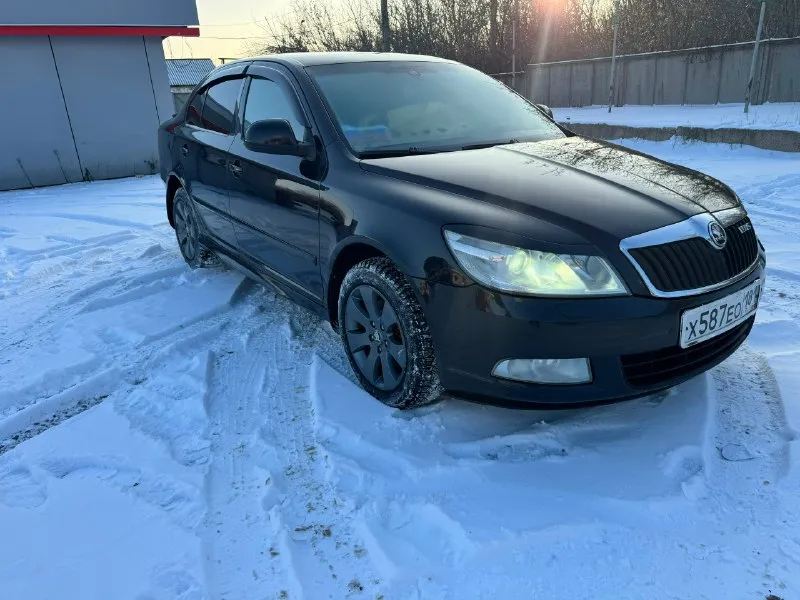 Продам skoda октавия а5 2010 год мотор 1.8т полностью обслужен, масла фильтра, цепь менялось 1000 км назад коробка в отличном состоянии масло поменяно, работает идеально без пинков и рывков новые супорта, тормозные диски и колодки новая зимняя резина 1 stage прошита, едет очень достойно, расход радует стоит дорогой и приятный выхлоп двухзонный климат обслужен и заправлен фреон. подогрев передних и задних сидений музыка болеро хороший свет, регулировки все работает в машине работает все каждая кнопочка. переоформление без проблем продажа от собственника цена 790 000₽ макеевка +79493341707 📞 звоните: +7(949)3341707 - фотография - 8