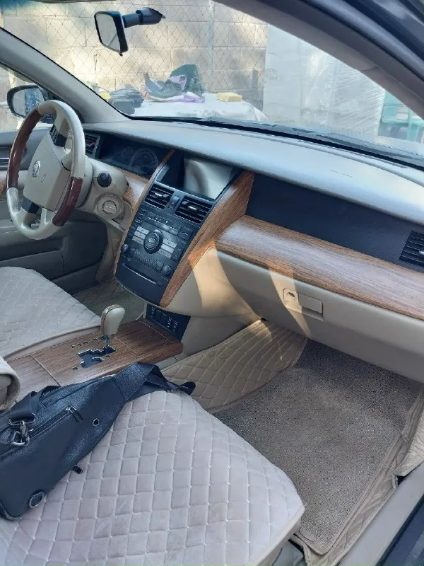 Продам nissan тиана 2006 г. 3.5 рестайлинг. в самой полной комплектации!(безключевой доступ, люк, обогрев всех сидений, дополнительное освещение при поворотах, массаж сиденья, память сидений для двоих водителей, абс, система курсовой устойчивости, круиз контроль, раздельный климат контроль 2х зонный, камера заднего вида, 7ми дюймовый монитор, электропривод зеркал, обогрев заднего стекла, салон кожа, гидроуселитель руля, электропривод сидений, управление с задних сидений медиа и подогревом, регулировка руля и другое) по технической части все сделано! двигатель и коробка контрактные, заменены два радиатора, подушки двигателя, подрулевой шлейф и др. , стойки, и всё необходимое по ходовке. два комплекта колес на титанах с новой резиной. ( зимняя резина на родных дисках, летняя на японских широких дисках r17 uras exsol) вся электрика исправная, работает каждая кнопочка, салон чистый, большой вместительный багажник, машина обтянута пленкой, которая уже испортилась, желательно 📞 звоните: +7(949)0393861 - фотография - 6