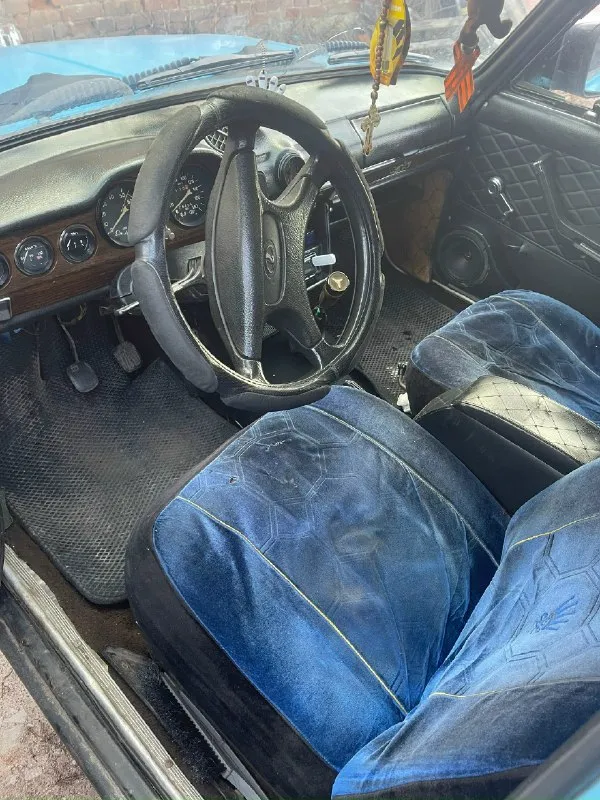 Продам ваз 2106, в нормальном состоянии, ходовка перебрана, днище не гнилое, стоит ксенон, хорошая тонировка в круг, хороший салон, титаны р14 на новой зимней резине, новый генератор, аккумулятор, двигатель в отличном состоянии, постоянный 180 учет, переоформление без проблем, печка дует очень хорошо так же стоит хорошая музыка саб усилок цена чуть дороже, цена 110 все остальные вопросы по номеру +79496307215 📞 звоните: +7(949)6307215 - фотография - 5