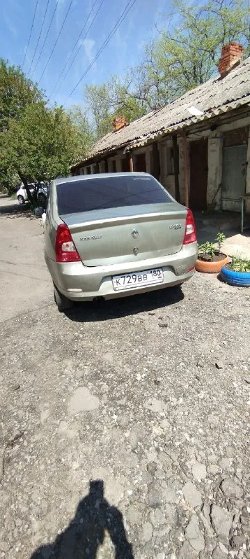 Продам renault логан, 2010 года, мотор бодрый каждый день катаюсь, дно и пороги целые без дыр, стеклоподъёмники передние, печка греет отлично. из минусов водительскую дверь подварить или заменить, левое крыло подварить или заменить, на ваше усмотрение, нуждается в покраске. цена 200 000т. торг на месте. осмотр г. докучаевск +79493192573 📞 звоните: +7(949)3192573 - фотография - 2