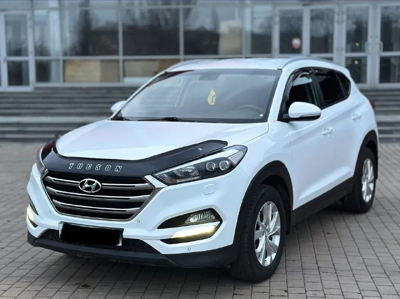 Hyundai tucson 2016г бензин 2.0 автомат автомобиль в хорошем состоянии!! не каких вложений не требует! в максимальной комплектации за исключением люка! без ключевой доступ, старт/стоп, 4wd подключаемый полный привод, салон кожа, подогрев сидений, подогрев руля, климат-контроль, круиз-контроль, камера заднего вида, парктроники, мульти-руль, монитор мультимедиа, и многое другое, два ключа, с документами полный порядок!!!!! переоформление в мрэо! цена 1.810₽ все вопросы по тел +79494681080 📞 звоните: +7(949)4681080 - фотография - 7