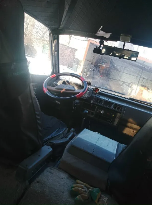 Продам ford эконован,1987г. в, 2литра, авто каждый день на ходу, летом делал капиталу двигателя, продажа с переоформлением, стоит подогрев двигателя, автономна. люк работает ц180т. руб. торг. горловка+79493382963,связь плохая, вк, макс, телеграм 📞 звоните: +7(949)3382963 - фотография - 4