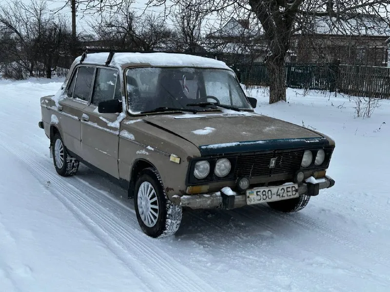 Продам ваз 2106 на полном боевом ходу делать ничего не надо, ходовая двигатель коробка в нормальном состоянии, стоит газ вписан, все работает все светится цена 80 тысяч номер телефона +79497960649 📲 tg: р 📞 звоните: +7(949)7960649 - фотография - 3