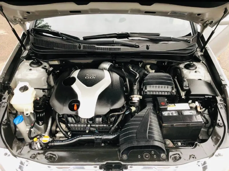 В продаже личный автомобиль в отличном состоянии без каких либо вложений и проблем hyundai sonata 2013 год выпуска пробег 122 mil двигатель 2.0 277 лошадей под копотом супер хорошая комплектация есть все для комфорта автомобиль обслужен от и до масла фильтра установлена фирменая новая зимняя резина красивый удобный комфортный экономичный кто заинтересован звоните приезжайте цена 1130🍋000 тысяч рублей срочно цена снижена до 19 января звоните приезжайте город донецк ленинский номер телефона +7949 396 98 55 📲 tg: 💞 📞 звоните: +7(949)3969855 - фотография - 8