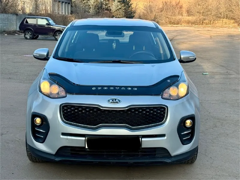 Kia sportage 2018 год двигатель 2.0 бензин коробка автомат автомобиль в отличном состоянии, абсолютно не какого вложения не требует, кузов весь в заводском окрасе 1000% готов на любые проверки с вашей стороны ! с документами полный порядок любой вид оформления, г. донецк цена 1.850 тыс. ₽ (возможен обмен а также продажа в кредит ) звоните остальное по тел. +79495210905 +79494006791 телеграмм 📞 🇷🇺 звоните: +79495210905 - фотография - 7