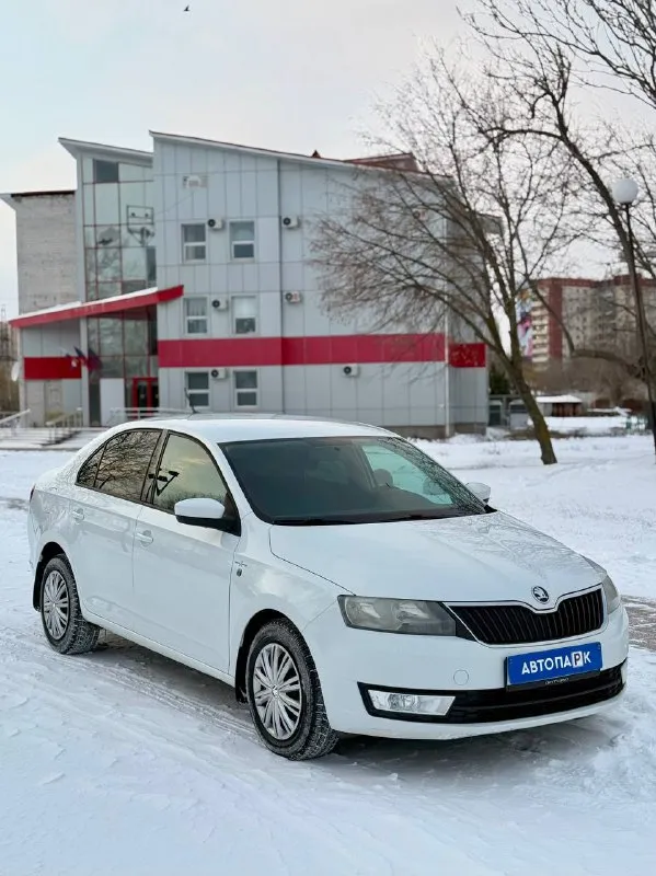 🚘 skoda rapid 💰цена: 900 000р. 🏢город: мариуполь 📅год выпуска: 2017 🧾пробег: 194 610 км. ⚙️двигатель... - фотография
