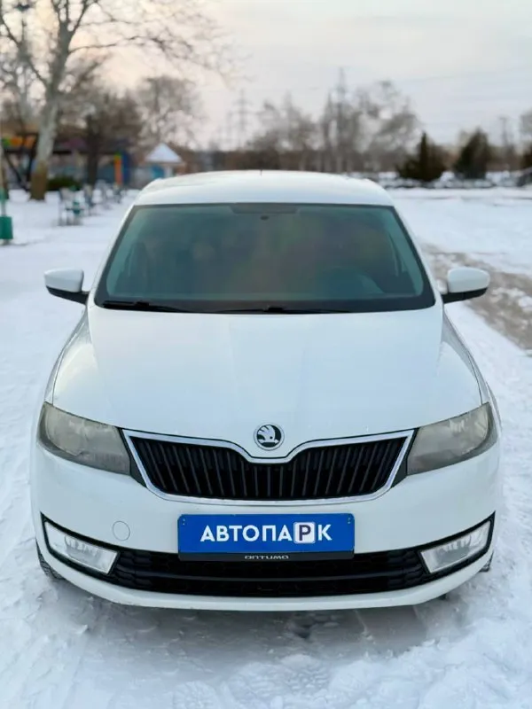 🚘 skoda rapid 💰цена: 900 000р. 🏢город: мариуполь 📅год выпуска: 2017 🧾пробег: 194 610 км. ⚙️двигатель: 1.6 ⛽топливо: бензин ⚙️кпп: механика 📞 телефон: +7-949-727-41-51 +7-989-263-55-56 +7-949-551-91-52 💾 описание: всеми любимый, проверен. .. года. ✅ отличное состояние. ✅ лифтбэк - огромный багажник. ✅ надежный двигатель. ✅ маленький расход топлива. ✅ южная эксплуатация. ❄️ кондиционер (работает отлично), кожаный руль, электропакет, abs, airbag, птф, усилитель руля, центральный замок, штатная магнитола с bluetooth, подогрев сидений, новая зимняя резина, бортовой компьютер. улица шевченко 2️⃣6️⃣9️⃣ 🏦 возможна продажа в кредит по двум документам. - фотография - 2