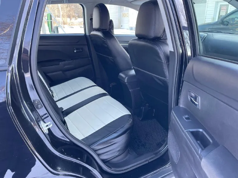 🔥 mitsubishi asx🔥 🔥состояние близко к идеальному🔥 ✅куплен новым в салоне в 2013г ✅мотор 1.6 ✅двигатель бензиновый ✅коробка механика ✅привод передний ✅пробег родной 179 тыс. км ✅автомобиль без дтп ✅автотек. .. /emoji/40/e29c85.png')">✅разъемы под aux usb ✅разъем 12v ✅монитор планшет ✅камера заднего вида ✅диски r16 ✅эл. зеркала с подогревом ✅тех осмотр пройден, готов к регистрации в мрэо 🔥в подарок новому владельцу полный бак топлива🔥 на моей странице есть видео обзор заходите смотрите! ✅донецк. стоимость 🔥 995.000₽🔥 тел. +7949-50-800-60 - фотография - 7