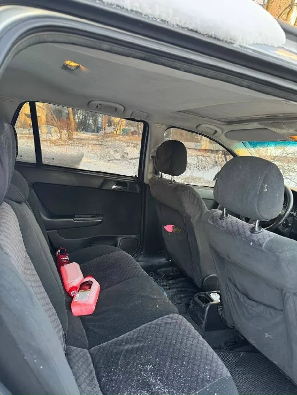 Продается opel astra g 2001 года выпуска! ﻿﻿объем двигателя: 1.6 л ﻿﻿пробег: 278000 км ﻿﻿цвет: серый металлик ﻿﻿состояние: машина после дтп восстановленная, по мотору и коробки нареканий нет, стреляны передние подушки ﻿﻿комплектация: акпп, электро регулировка зеркал, климат-контроль, электроусилитель руля, стеклоподъемники (4 шт. ), люк, омывайка фар ﻿﻿цена: 300.000 рублей, торг присутствует автомобиль в нормальном состоянии по внутрянки, внешне нужно приложить руку звоните или пишите для получения дополнительной информации и организации просмотра: +7 949 819 67 93 📞 звоните: +7(949)8196793 - фотография - 7