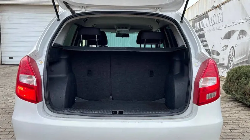 Срочно ‼️ продам skoda fabia 2011г. в кузове универсал! автомобиль в прекрасном состоянии, абсолютно без вложений! кузов оцинкованный! соответственно гниль и ржавчина отсутствует! все герметики и швы завод! остекление оригинальное! двигатель 1.4 86л. с. работает ровно и тихо, без посторонних шумов! масло не расходует. кпп механика! переключается плавно! без хрустов и вылетов. ходовая часть на 5/5, без каких либо стуков скрипов и прочего! по комплектации: гидроусилитель руля, кондиционер(рабочий), система abs, микролифт передних сидений, серво руль, руль на вылет, стеклоподъёмники, электро зеркала, подогрев зеркал и заднего стекла, подогрев сидений, бортовой компьютер, два ключа. документы кристально чистые, оформление в мрэо без проблем! цена 600.000т/р торг. тел: +7 (949) 426-74-93, тел: +7 (949) 567-63-44, telegram по этим номерам! продажа срочная ‼️ - фотография - 10