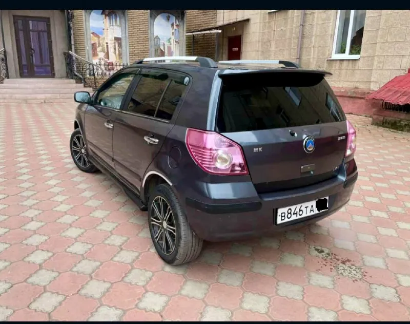 Срочно в продаже джили мк кросс 2014 года ✅технический в отличном состоянии! ✅двигатель 1.5 шепчет,... - фотография