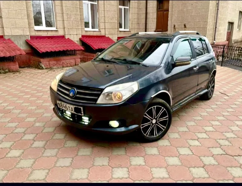 Срочно в продаже джили мк кросс 2014 года ✅технический в отличном состоянии! ✅двигатель 1.5 шепчет, ходовая мячик, коробка без нареканий! ✅документы полный поряд! стоит на учете. ✅зеленая авто тека! ✅хорошая музыка с кондиционер❄💨 4 стеклоподъёмника гур абс всё работает в идеале ✅хороший лед свет с туманками. ✅хороший приятный салон, печка жарит. новая зимняя резина в 🎁 стаканы целые, вин коды читаются. машина на очень бодром ходу, обслужена и готова к зиме. завëл сёл и уехал по кузову без рыжиков без гнили дно пороги в отличном состоянии возможно пригон в ваш город по договарëности обмен цена 370 тысяч- цена за такую машину купил и не делаеш всё что нужно сделать уже сделали обращайтесь по тел +7959 2467097 и можно на телеграм 📞 звоните: +7(959)2467097 - фотография - 2