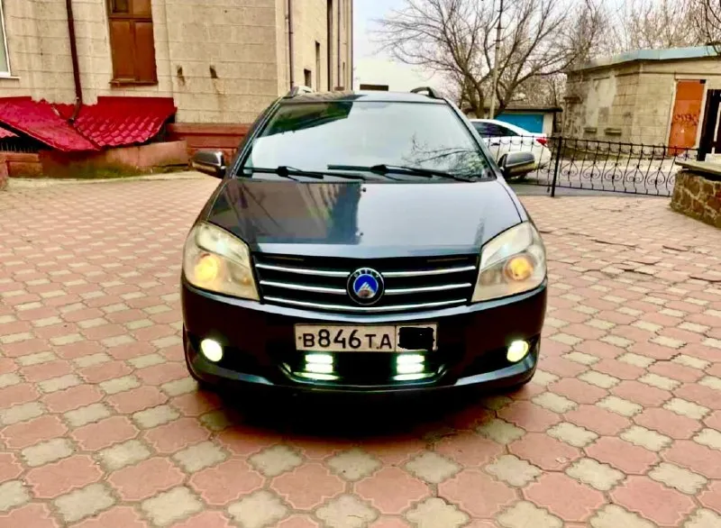 Срочно в продаже джили мк кросс 2014 года ✅технический в отличном состоянии! ✅двигатель 1.5 шепчет, ходовая мячик, коробка без нареканий! ✅документы полный поряд! стоит на учете. ✅зеленая авто тека! ✅хорошая музыка с кондиционер❄💨 4 стеклоподъёмника гур абс всё работает в идеале ✅хороший лед свет с туманками. ✅хороший приятный салон, печка жарит. новая зимняя резина в 🎁 стаканы целые, вин коды читаются. машина на очень бодром ходу, обслужена и готова к зиме. завëл сёл и уехал по кузову без рыжиков без гнили дно пороги в отличном состоянии возможно пригон в ваш город по договарëности обмен цена 370 тысяч- цена за такую машину купил и не делаеш всё что нужно сделать уже сделали обращайтесь по тел +7959 2467097 и можно на телеграм 📞 звоните: +7(959)2467097 - фотография - 6