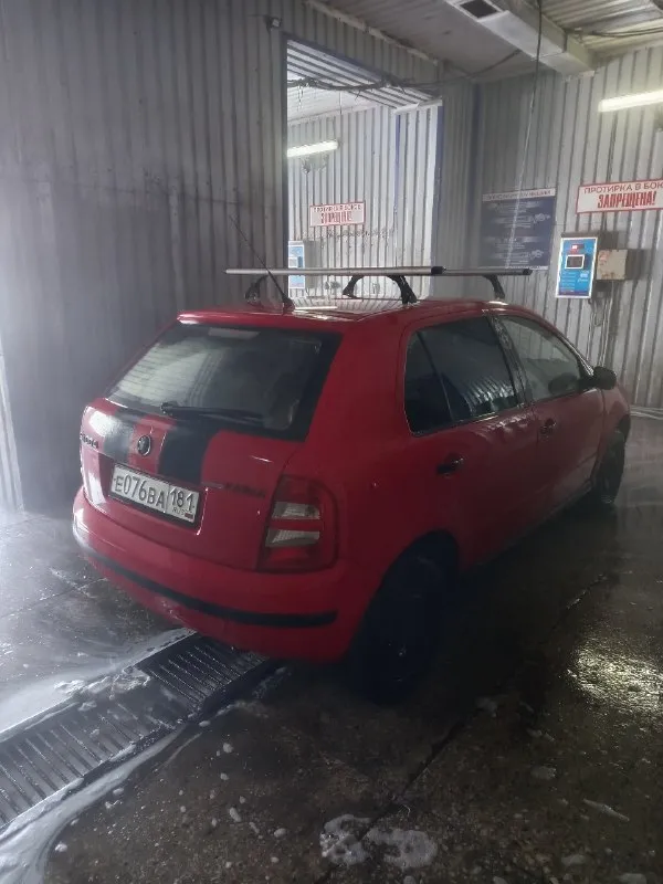 Продам skoda фабия 1.4, 2001г. новая зимняя резина (бриджстоун) цена: 320000(реальному покупателю торг) всё вопросы по телефону+79595126840 сергей 📞 звоните: +7(959)5126840 - фотография - 4