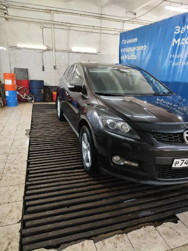 Продам mazda cx-7 2008 год, постоянный учёт, я собственник +7 949 446-15-40 андрей. продег 158 тыс, двигатель 2.3 турбо после капитального ремонта, все чеки и заказ наряды имеются. после ремонта прошла 2 тыс. , новая турбина, коробка автомат, полный привод. комплектация: кожаный салон, безключевой доступ, климат контроль, круиз контроль, система стабилизации esp, усилитель руля, мультируль, полный электро пакет, подогрев передних сидений, электро привод сидений, ксенон линзы, акустическая система bose, датчик дождя, адаптивный свет, люк. автомобиль в полной комплектации, новая летняя резина. дебальцево, цена 1 100 000 т. р. 📞 звоните: +7(949)4461540 - фотография - 9