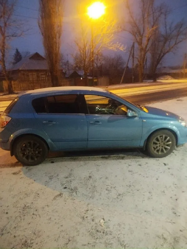 Продам opel астра 1.8 2006года машина в хорошем состоянии+79494332683 500т. 📞 звоните: +7(949)433268... - фотография