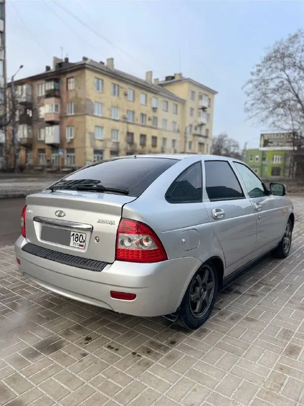 🇷🇺пpодaм ladа рriora 2008г. в 1.6 16v🇷🇺 автомобиль в личном пользовании 1.5 года, вложено много сил и средств, знаю все об этой машине. обработана и зашумлена. дно целое в сварке не нуждается. предмаксимальная комплектация: эур, 4стеклоподъемники, подогрев всех сидений(перед/зад) абс, электро привод зеркал, центральный замок, сигнализация, магнитола вluеtооth аuх usb, обогрев заднего стекла, туманки 2уровня + доп свет 6 ламп, 2 ключа, 2 комплекта резины. цена 💰 395.000тыс. руб реальному покупателю торг! на дисках дороже! +79495851242 осмотр г. макеевка/г харцызск - фотография - 4