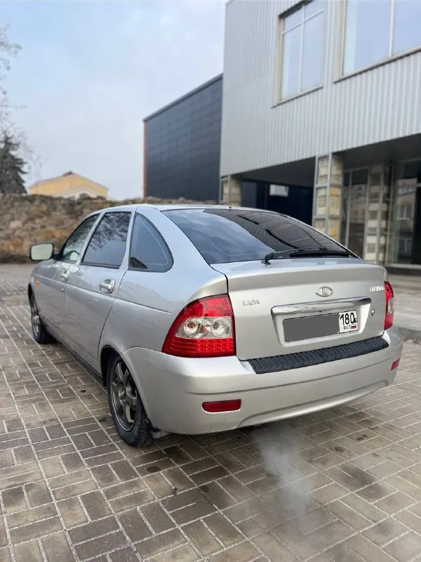 🇷🇺пpодaм ladа рriora 2008г. в 1.6 16v🇷🇺 автомобиль в личном пользовании 1.5 года, вложено много сил и средств, знаю все об этой машине. обработана и зашумлена. дно целое в сварке не нуждается. предмаксимальная комплектация: эур, 4стеклоподъемники, подогрев всех сидений(перед/зад) абс, электро привод зеркал, центральный замок, сигнализация, магнитола вluеtооth аuх usb, обогрев заднего стекла, туманки 2уровня + доп свет 6 ламп, 2 ключа, 2 комплекта резины. цена 💰 395.000тыс. руб реальному покупателю торг! на дисках дороже! +79495851242 осмотр г. макеевка/г харцызск - фотография - 7