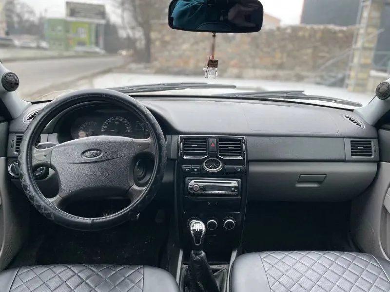 🇷🇺пpодaм ladа рriora 2008г. в 1.6 16v🇷🇺 автомобиль в личном пользовании 1.5 года, вложено много сил и средств, знаю все об этой машине. обработана и зашумлена. дно целое в сварке не нуждается. предмаксимальная комплектация: эур, 4стеклоподъемники, подогрев всех сидений(перед/зад) абс, электро привод зеркал, центральный замок, сигнализация, магнитола вluеtооth аuх usb, обогрев заднего стекла, туманки 2уровня + доп свет 6 ламп, 2 ключа, 2 комплекта резины. цена 💰 395.000тыс. руб реальному покупателю торг! на дисках дороже! +79495851242 осмотр г. макеевка/г харцызск - фотография - 8