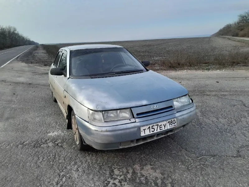 Ваз 2110 16v машина каждый день на ходу, есть чем по занематься, печка дует свет горит, продажа сроч... - фотография