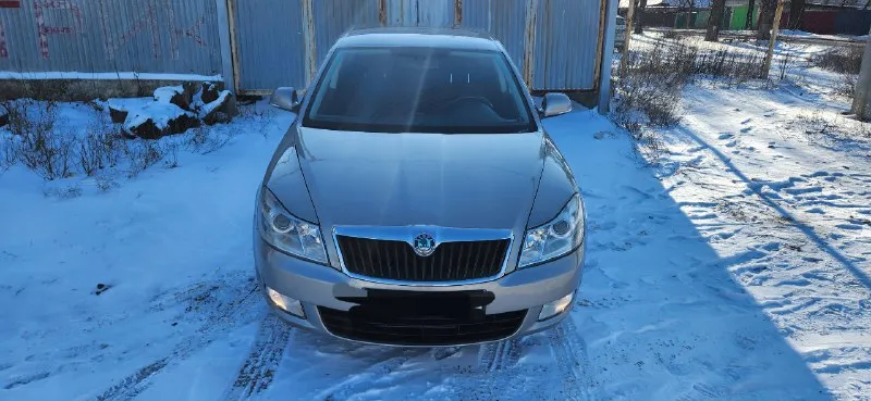 Skoda октавия а5, состояние на твёрдую 5ку, год выпуска 2012, двигатель 1.6 bfe, ходовая как мячик, по кузову без повреждений, не гнилая, не ржавая, покупал в краснодаре, лобовое стекло целое, без сколов, климат 2х зоный, заправлен, круиз контроль, 4 эсп, два ключа, салон чистый, не прокуренный, не затёртый, оформление в мрэо обязательно, г. горловка, цена 850т. р. +79495625463 📞 звоните: +7(949)5625463 - фотография - 9