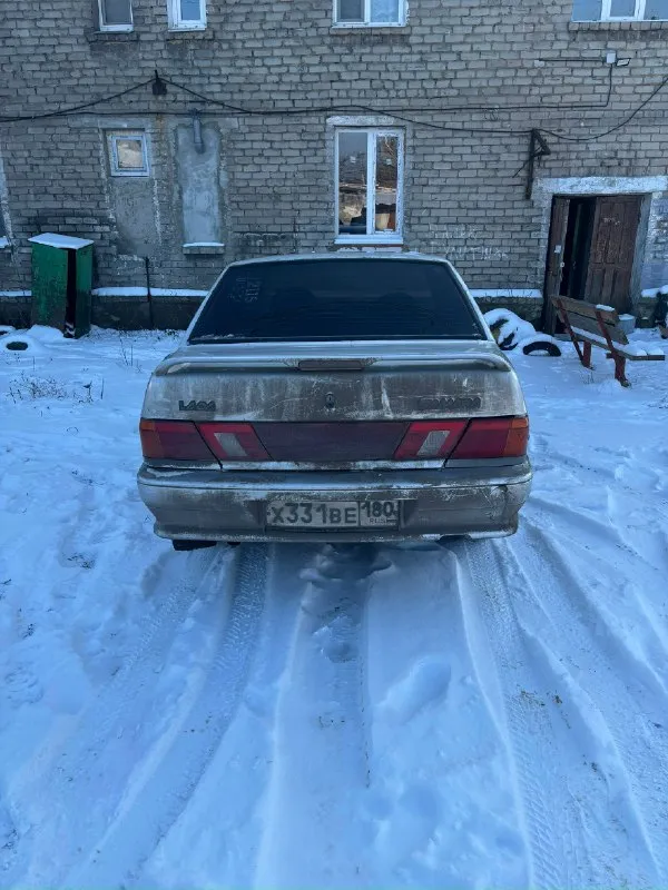 Продам ваз 2115 2007 год обьем 1.6 документы чистые, переоформление без проблем. двигатель не троит, не дымит, едет очень хорошо. кпп - без нареканий. электрика без нареканий. салон ухоженный, чистый. резина хорошая. стоит новый центральный замок, передние стеклоподьёмники. только менялись рулевые наконечники, шаровые, рулевая рейка. выжимной новый, главный тормозной тоже новый. тормозная система в круг новая стоят спереди сс стойки переклеена приборка, пересвет на красный. стоит полная система прямотока. stinger стоит кнопка старт/стоп. на зимних штампах г. макеевка восточный цена : 170.000 т. р тогр присутствует +79490104900 ( артём ) +79493700360 ( влад ) 📞 звоните: +7(949)0104900 - фотография - 4