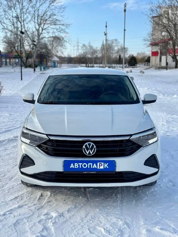 🇩🇪volkswagen polo 💰цена: 1 120 000р 🏢город: мариуполь 📅год выпуска: 2022 🧾пробег: 170 524км. ⚙️двигатель: 1.6 ⛽топливо: бензин/газ ⚙️кпп: механика 📞 телефон: +7-949-727-41-51 +7-949-551-91-52 +7-989-263-55-56 💾описание: ✔️два владельца ✔️родная краска 100% ✔️вместительный кузов лифтбэк ⛽️ гбо евро-4 с отметкой в птс ✔️шикарная комплектация: кондиционер, 5-ти ступенчатая механика, полный электропакет, штатная магнитола с androidavto и apple carplay, глонасс, отличная зимняя резина. улица шевченко 269 🏦 возможна продажа в кредит по двум документам. - фотография - 2
