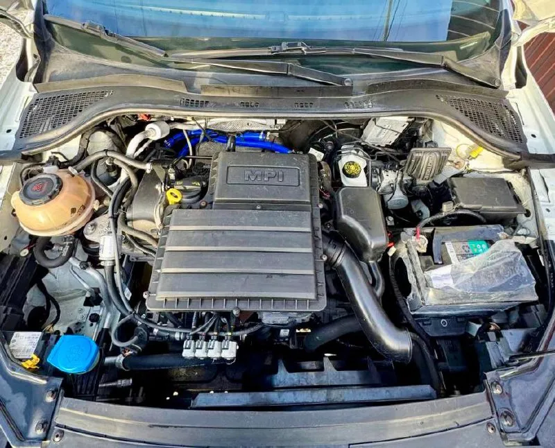 🇩🇪volkswagen polo 💰цена: 1 120 000р 🏢город: мариуполь 📅год выпуска: 2022 🧾пробег: 170 524км. ⚙️двигатель: 1.6 ⛽топливо: бензин/газ ⚙️кпп: механика 📞 телефон: +7-949-727-41-51 +7-949-551-91-52 +7-989-263-55-56 💾описание: ✔️два владельца ✔️родная краска 100% ✔️вместительный кузов лифтбэк ⛽️ гбо евро-4 с отметкой в птс ✔️шикарная комплектация: кондиционер, 5-ти ступенчатая механика, полный электропакет, штатная магнитола с androidavto и apple carplay, глонасс, отличная зимняя резина. улица шевченко 269 🏦 возможна продажа в кредит по двум документам. - фотография - 7