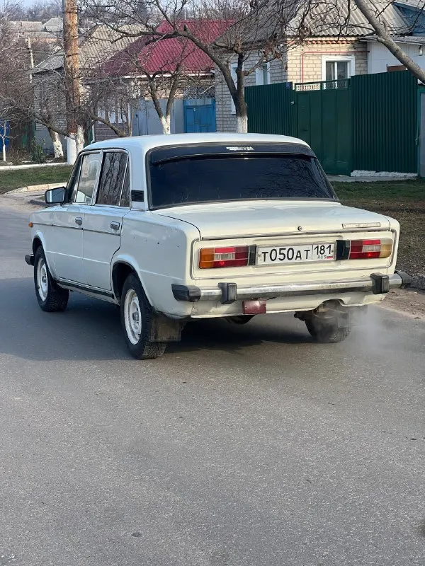 Продам ваз 2106 год выпуска 1989 машина вся исправлена продажа с номерами 1.3 работает как часики без всяких лишних звуков кпп 4-х ступка все передачи включаются не выбивает не хрустит ходовая вся перебиралась не стучит не гремит по ямкам как мячик резина зима ❄ салон ухоженный чистый приятный по документам порядок оформление по договору купли продажи цена 125.000 возможен обмен г. луганск тел +79598141018 📞 звоните: +7(959)8141018 - фотография - 3