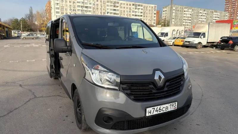 Renault trafic двигатель 1,6 пробег 195.000 коробка механика 6 ст. вся в родной краске без дтп цена... - фотография