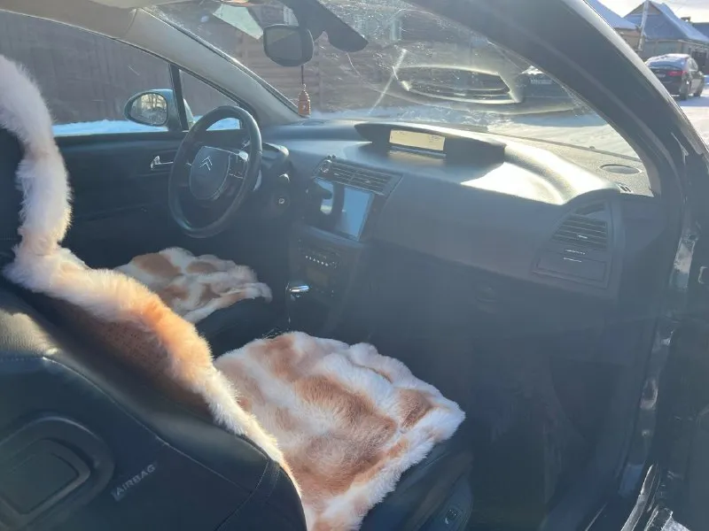 Продам citroën с4 2005 года, объем 1,6, коробка автомат, установлен газ евро 4 вписан в техпаспорт, пробег 264 тыс. , новая зимняя резина. цена: 400.000+торг. все вопросы по номеру телефона: +79493037143 📞 звоните: +7(949)3037143 - фотография - 5