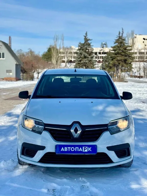 🇫🇷 renault logan 💰цена: 600 000р 🏢город: мариуполь 📅год выпуска: 2019 🧾пробег: 183 745 км. ⚙️двигатель: 1.6 8v ⛽топливо: бензин ⚙️кпп: механика 📞 телефон: +7-949-727-41-51 +7-949-551-91-52 +7-989-263-55-56 💾 описание: - фотография - 2