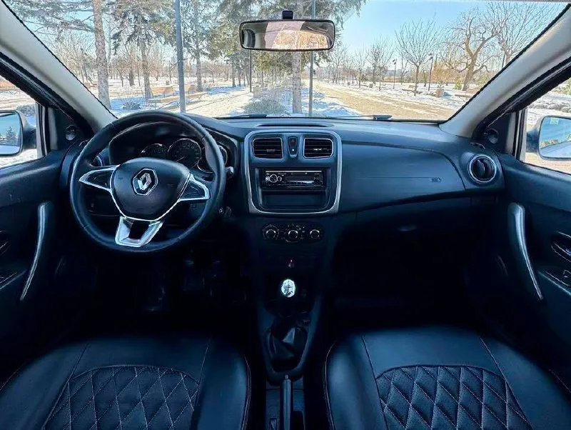 🇫🇷 renault logan 💰цена: 600 000р 🏢город: мариуполь 📅год выпуска: 2019 🧾пробег: 183 745 км. ⚙️двигатель: 1.6 8v ⛽топливо: бензин ⚙️кпп: механика 📞 телефон: +7-949-727-41-51 +7-949-551-91-52 +7-989-263-55-56 💾 описание: - фотография - 8