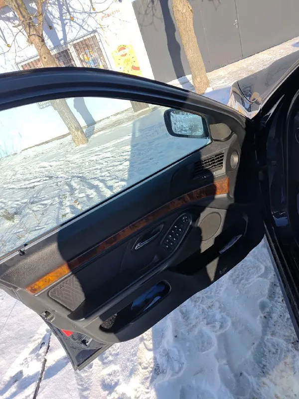 Bmw e 39 1999 2.5 двухваносный в 2016 пригнана и растаможена один владелец птс пробег 440 т по ходовой все рычаги тяги и стойки новые пробег мотора и коробки 163т масло не ест вообще коробка работает четко родное лобовое все защиты дна на месте новый акб 39 в очень хорошем состоянии цена 770 т +79524111926 мариуполь - фотография - 8