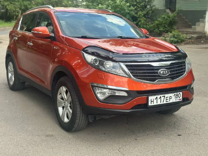 🚗 Sportage
Год: 2011
Тип кпп: автоматическая
Пробег 200000км
Двигатель гильзован
Обьем 2.0
Привод:полный
Без дтп
Дополнительная информация:
Мотор и коробка идеально работает, нареканий никаких нет
За автомобилем следили, вовремя проходил то
Кузов без гнили и рыжиков.
В дтп не участвовала,
Салон очень ухоженный и опрятный
Предмаксимальная комплектация:
Старт-стоп, подогрев сидений, мульти руль, 2 ключа, датчик дождя, датчик света, автоскладывание зеркал, система помощи при спуске с горы, климат-контроль, круиз-контроль
Цена: 1200000+торг
Собственник
+79493471173 - фотография - 3