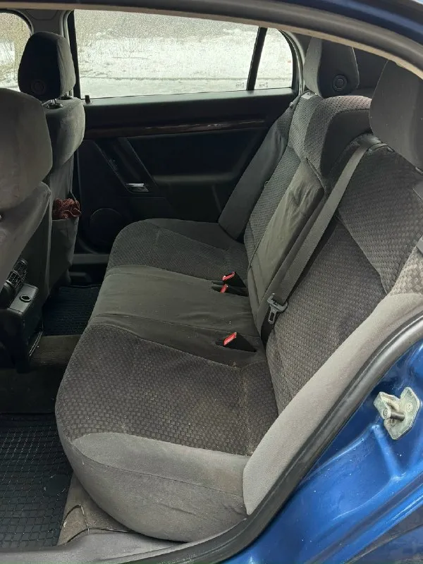 В продаже opel vectra c, ( opel вектра с) 2002 год, 2.2 бензин с на механической коробке передачи, двигатель коробка отлично, машина в хорошем состоянии, на полном боевом ходу, делать ничего не надо, сел поехал, не гнилая, без рыжиков, печка работает, фары светят, музыка играет, дворники работают, стекла все поднимаются опускаются, документы в порядке, оформление в мрэо, цена 350 тысяч осмотр макеевка- +79495801037 📞 звоните: +7(949)5801037 - фотография - 6