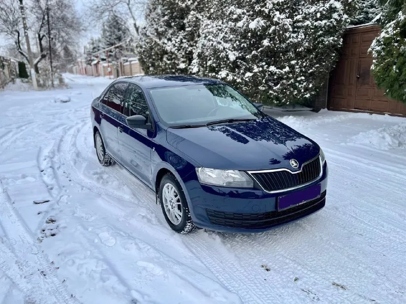 Продам 🔥🔥 skoda рапид 2016 год выпуска двигатель 1.6, механика пробег 200т (родной не мотаный ) конд... - фотография
