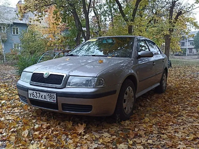 Продам skoda октавия тур 2007 г, 1.4 мкпп, 213000 пробега, на полном боевом ходу, без кондера, собственник 430000 р, +79495645769 📞 звоните: +7(949)5645769 - фотография - 5