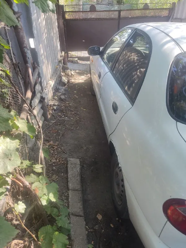 Продам или обменяю ланос 2005г. 1.5 на уверенном ходу, по документам я хозяйка, едет бодро.150₽ торг. старобешевский район. +79494426919. рассмотрю все варианты. 📞 звоните: +7(949)4426919 - фотография - 3