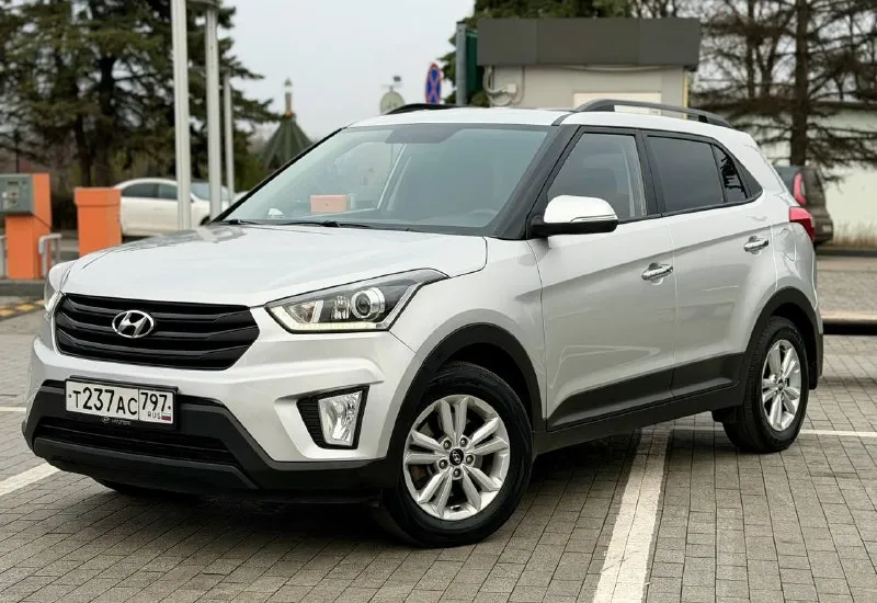 Hyundai creta 2020 год номер +79497546213 цена:1.580.000 машина в идеальном состоянии мотор и коробка работают идеально ходовая часть вложений не требует пробег 109.тсч км мотор 2.0 бензин-газ замена масла каждые 6-7 тсч км максимальная комплектация, без ключевой доступ, электро регулировка зеркал, датчик света и дождя, мультируль, круиз контроль, полный электропакет, подогрев руля и сидений, климат контроль, оригинальный большой монитор с блютуз машина обслужена от и до - фотография - 2