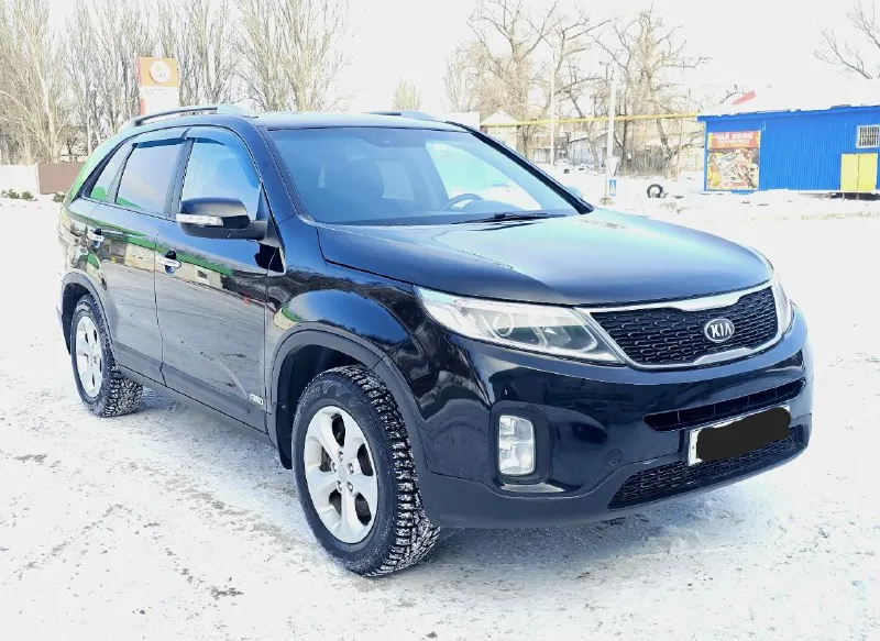 🚗🅰️🅰️срочно kia sorento 7 мест 📅год выпуска: 2013 📦кпп: автомат ⚙️двигатель:2.4л 💴цена: 1.350т₽ 🗺️пробег:180.000 км объем 2.4 -полностью обслужена -усилитель руля -круиз контроль -4 эл стеклоподъёмника - зеркала с подогревом и эл складыванием -датчик света -датчик дождя -мультируль -акустика, aux, usb - подушки безопасности (airbag), abs, esp. 📞 🇷🇺 звоните: +7-949-8307562 +79494660985 - фотография - 2