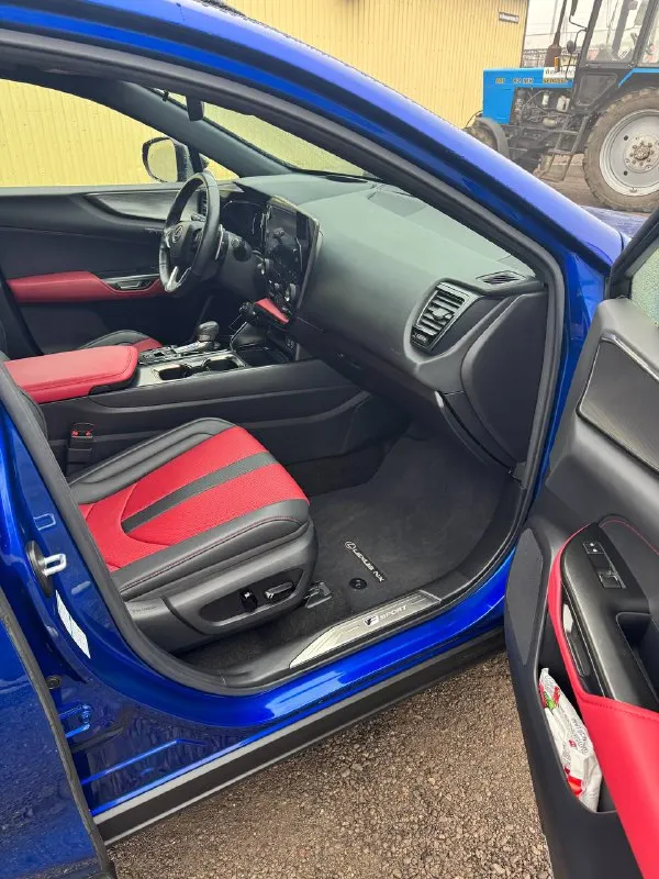 Lexus nx 350 f-sport -машина 2022г -объём двигателя: 2.4 -пробег : 60.000км -тип двигателя: бензин -коробка передач: автомат -привод: полный -панорамная крыша - камеры 360’ - подогрев руля -подогрев боковых зеркал - подогрев/вентиляция сидений - память сидений - большой монитор с apple carplay и android auto - цифровая панель приборов - датчик дождя - датчик света - активный круиз-контрол - датчики мёртвых зон - контроль пешеходов при движении задним ходом 💲цена: 5.200.000руб. ☎телефон: +7(949)326-93-73 - фотография - 5