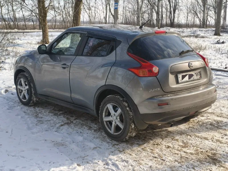 Продам juke 2012 год выпуска, 1.6 кпп автомат я собственник, автомобиль во владении давно. мотор работает отлично не троит, не дымит, тянет супер! акпп листает хорошо. машина полностью обслужена, вложений не требует. расходники все поменял! езжу на любые расстояния хоть в крым, хоть в рим без проблем! двух - зонный климат контроль! подогрев сидений, музыка! абс, еsp, гур, камера заднего вида! электро-пакет и т. д. возможен обмен на авто дешевле с вашей доплатой! осмотр макеевка. цена 1🍋млн.25 т. р. +79494169186 📞 звоните: +7(949)4169186 - фотография - 4