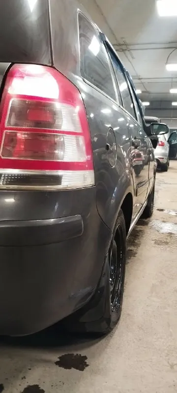 Доброго времени суток, продаю свой авто - я хозяин. 7 мест. за время владения было вложено много сил и средств. были заменены: ступицы колодки в круг тросы ручника шаровые сайлентблоки рычагов трубка эгур заменены все лампочки заменен термостат корпус термостата фишка термостата электромагнитные клапана клапанная крышка заменена на алюминиевую (оригинальную отдам, там нужно поменять клапан вкг) свечи модуль зажигания трубка клапана вкг трубка подогрева дросселя все технические жидкости заменены и меняются вовремя салон в хороших чехлах на руле оплетка в данный момент меняется теплообменник на завареный комплект летней резины на дисках. естественно косяки возрастные - есть рыжки, царапины, но ничего критичниго. днище, пороги целые. покупал краску, в цвет отдам. 580000 +79493341989 - фотография - 5