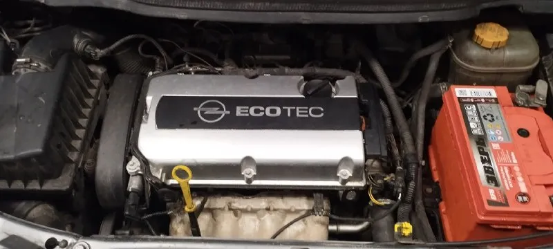 Доброго времени суток, продаю свой авто - я хозяин. 7 мест. за время владения было вложено много сил и средств. были заменены: ступицы колодки в круг тросы ручника шаровые сайлентблоки рычагов трубка эгур заменены все лампочки заменен термостат корпус термостата фишка термостата электромагнитные клапана клапанная крышка заменена на алюминиевую (оригинальную отдам, там нужно поменять клапан вкг) свечи модуль зажигания трубка клапана вкг трубка подогрева дросселя все технические жидкости заменены и меняются вовремя салон в хороших чехлах на руле оплетка в данный момент меняется теплообменник на завареный комплект летней резины на дисках. естественно косяки возрастные - есть рыжки, царапины, но ничего критичниго. днище, пороги целые. покупал краску, в цвет отдам. 580000 +79493341989 - фотография - 8