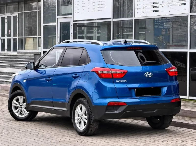 Hyundai creta год выпуска - 2016 кпп - автоматическая цена - 1.550.000₽ тел. +79493902663 либо - +7 (949) 679-98-14 продам автомобиль в идеальном состоянии, 1 хозяин из автосалона. не битая и не крашеная ( любые проверки ) простой и экономичный бензиновый двигатель 1.6 в паре с шести ступенчатой автоматической коробкой передач, работают безупречно. по ходовой части на 5+ не требует ни каких вложений. хорошая комплектация: климат-контроль; парктроник; 4эл. стеклоподъемника; подогревы всех сидений; помощь при подъеме и спуске; эл. зеркала; установлена android мультимедиа со всеми современными плюшками и не плохой акустикой; мультируль; антизанос; антибукс; круиз-контроль; камера заднего вида; штатные диски; релинги; biled оптика ( светит шикарно ) чистый и ухоженный не прокуренный салон. сигнализация с автозапуском. запаска не разу не ставилась. родной пробег 174.000км но состояние авто не побоюсь этого слова - как новое. кто захочет ознакомиться 📲 tg: @vladimir_23_23_23 📞 звоните: +7(949)3902663 - фотография - 2