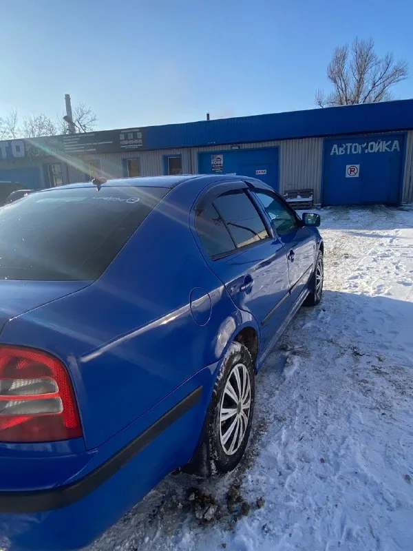 Шкода октавия 1.6 2000г. мкпп без хрустов, ходовая без стуков. кузов целый, геометрия ровная, стаканы на месте. салон нормальный, без критики. кондиционер, гур юридически чистая, документы в порядке. сел и поехал. цена 400 000 г. макеевка торг минимальный, у капота. +79495243756 📞 🇷🇺 звоните: +79495243756 - фотография - 2