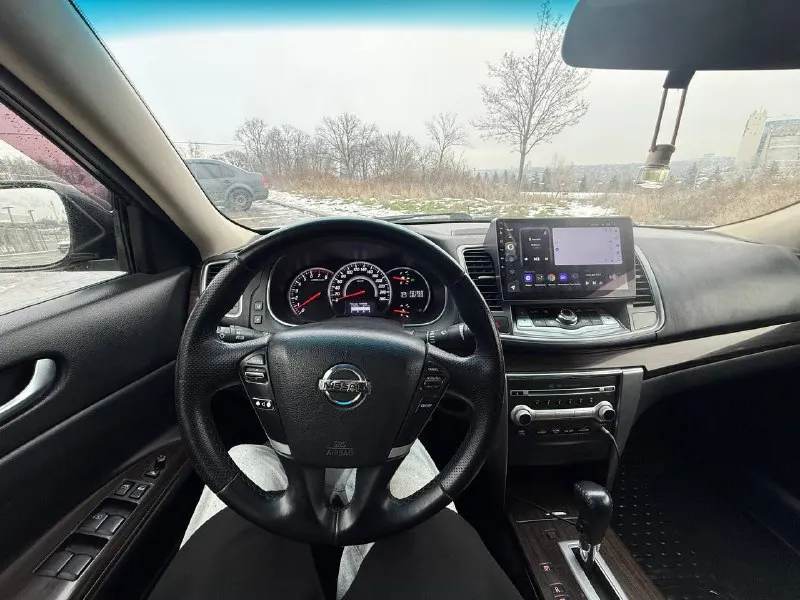 Nissan teana 2.5, 2011 год 4wd, 202.000 пробег, рестайлинг! продаю личный автомобиль, состояние отличное подробности по телефону. документы все на руках, 180-й регион, помогу с оформлением. двигатель очень надежный, тяга отличная, масло не расходует с коробкой проблем нет! готов на любые проверки. вся электроника работает отлично до единой кнопки. кузов в отличном состоянии комплектация: подогревы передних сидений, климат и круиз контроль, бесключевой доступ, электрорегулировка зеркал и передних сидений, новая не штатная мультимедия с gps, блютузом и эквалайзером к ней подключен мультируль, 17-е диски, 2 комплекта резины новая зима и б/у лето. если обмен, то только дороже на авто до 2млн цена: 950.000, небольшой торг +79495205058 @okahsu11 - фотография - 2