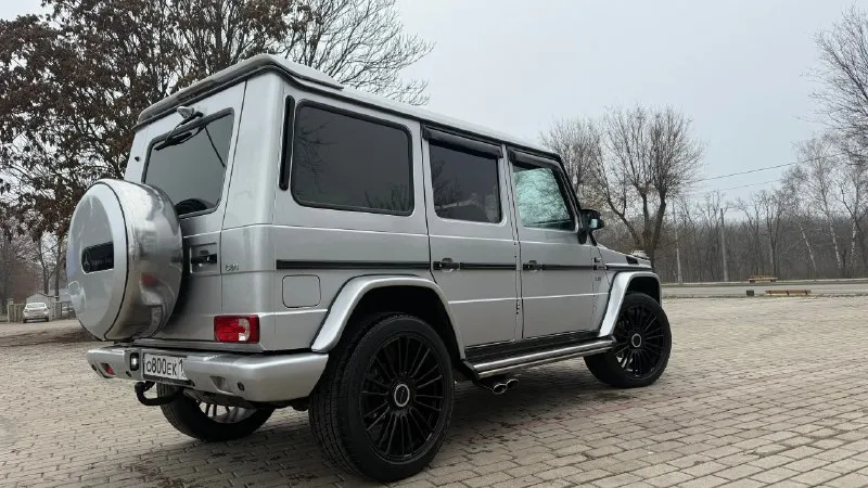 Mercedes w463 g 400 2002 год 4 литра би турбо крашенный один капот ( вторичный окрас) рама в идеальн... - фотография