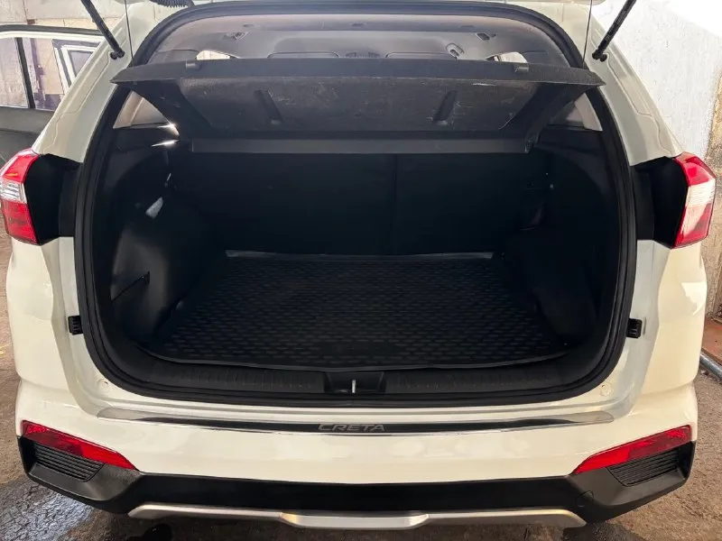 Продам hundai creta 2018 года, в идеальном состоянии. на машине оригинальный пробег 126т я хозяин машина моя, полное переоформление. по кузову а идеальном состоянии, гнили рыжиков нет, все стекла родные, зимой машина стояла в теплом гараже. по технической части нареканий нет. кондиционер, датчик света, дождя, подогревы всех сидений и задних, регулировка, подогрев зеркал, помощь при спуске, антизанос и т. д. работает абсолютно все. салон в отличном состоянии руль сиденья. как новые, в машине одно удовольствие находится и передвигаться г. енакиево тел: +7 (949) 024-52-92 цена:1.490.000руб 📞 звоните: +7(949)0245292 - фотография - 6